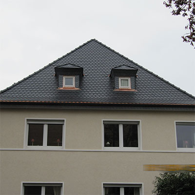 Eindeckung Steildach - Dachdecker Gebrüder Leupold